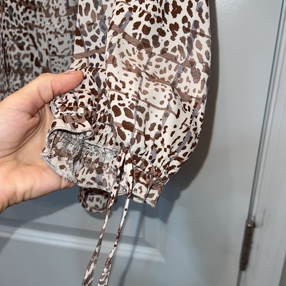 Zac and Rachel blouse - Picture 3 of 5